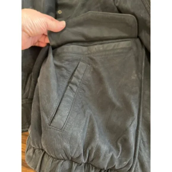 Saddlebred black leather zip front bomber jacket size XL